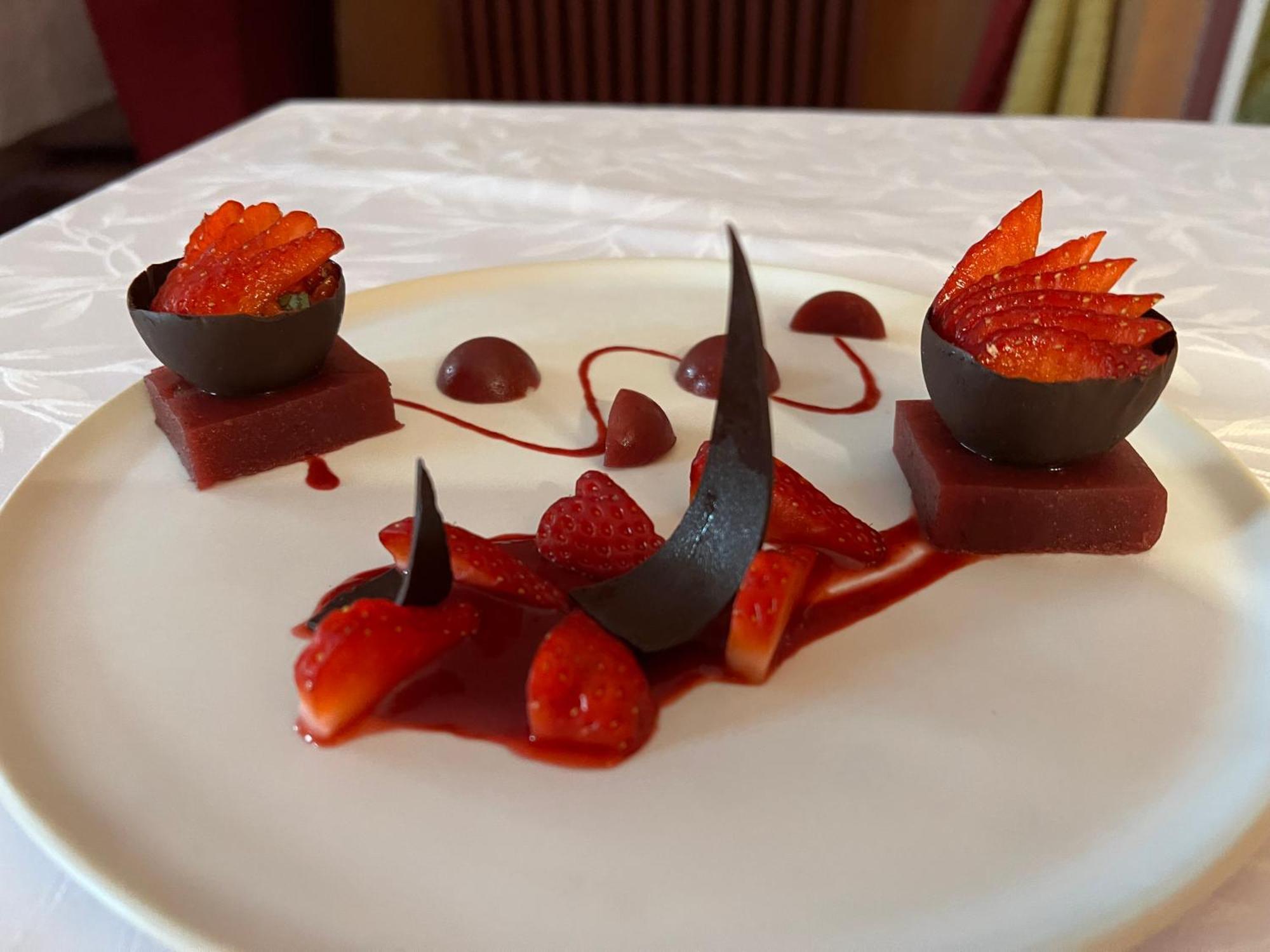 Logis Hotel-Restaurant Les Voyageurs La Coquille Exteriér fotografie